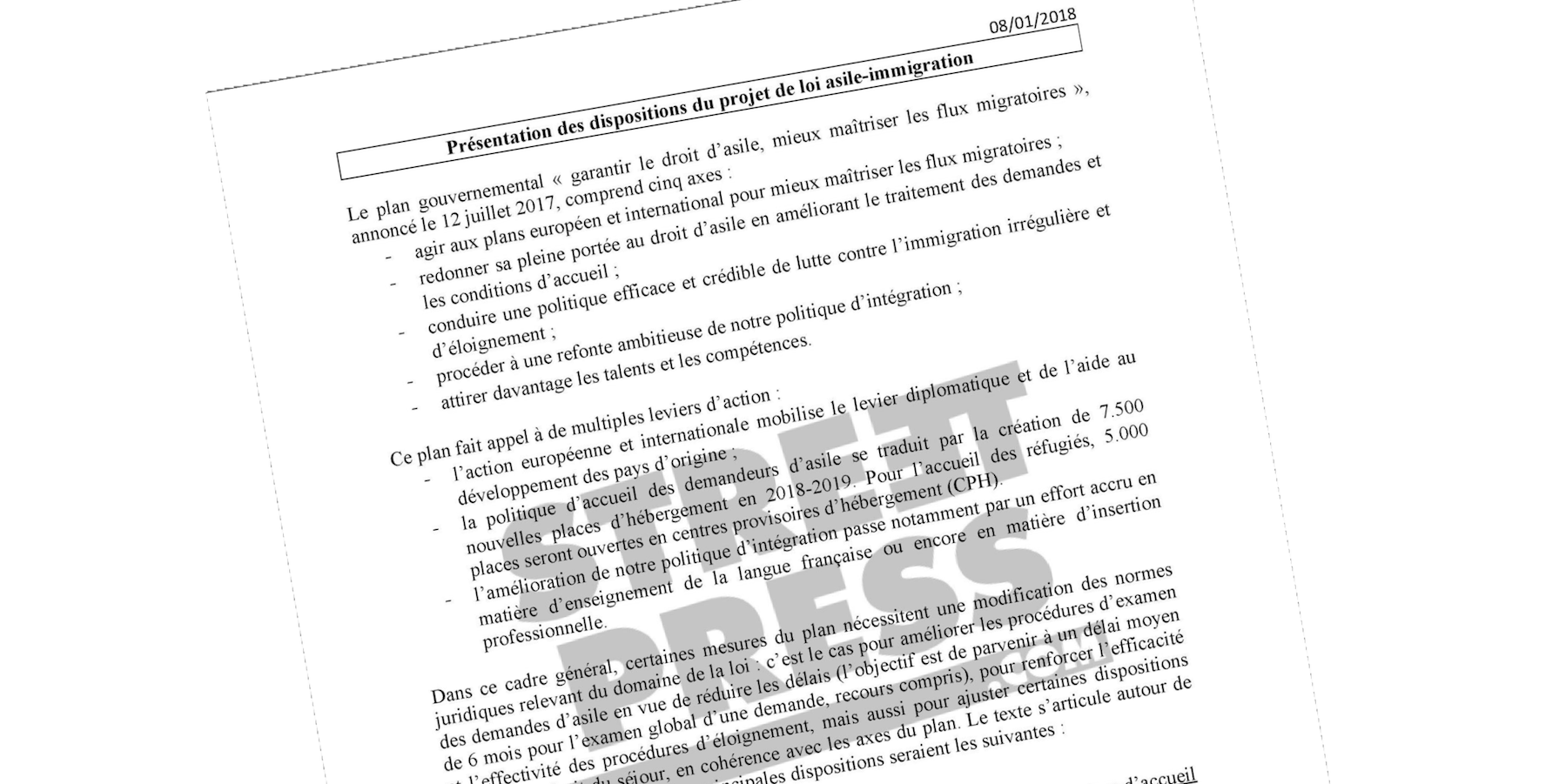 Les pistes du gouvernement Macron pour expulser plus de migrants