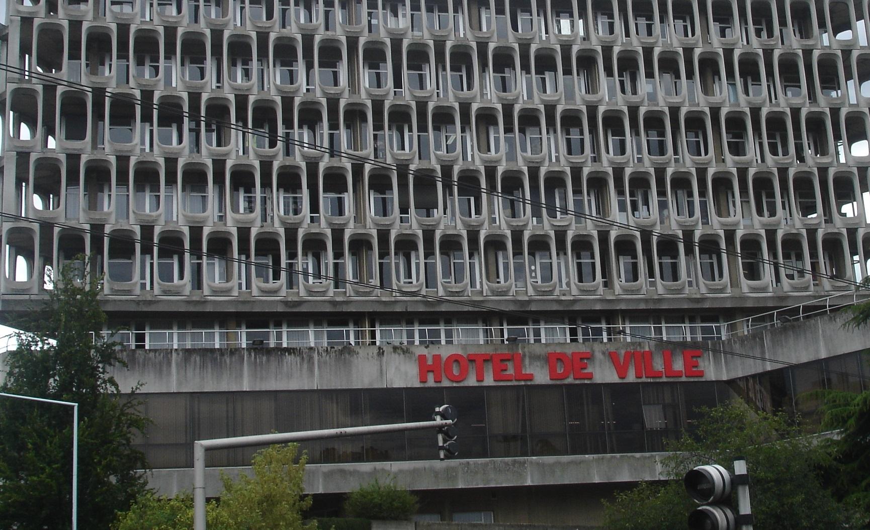 Clientélisme, emplois fictifs et rémunérations indues : de lourds soupçons pèsent sur la mairie de Bobigny