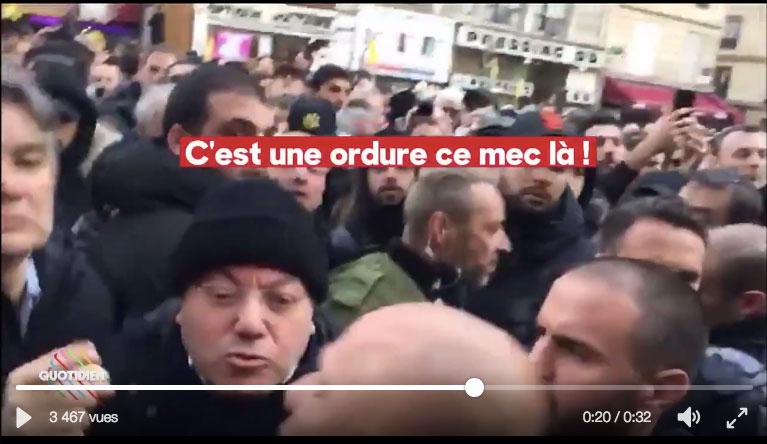 C'est la Ligue de Défense Juive qui embrouille Mélenchon à la marche blanche