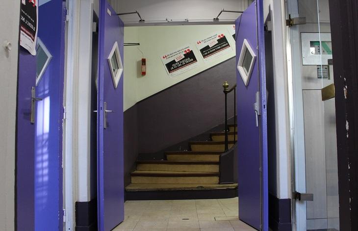 60 jeunes femmes vivent dans ce centre.