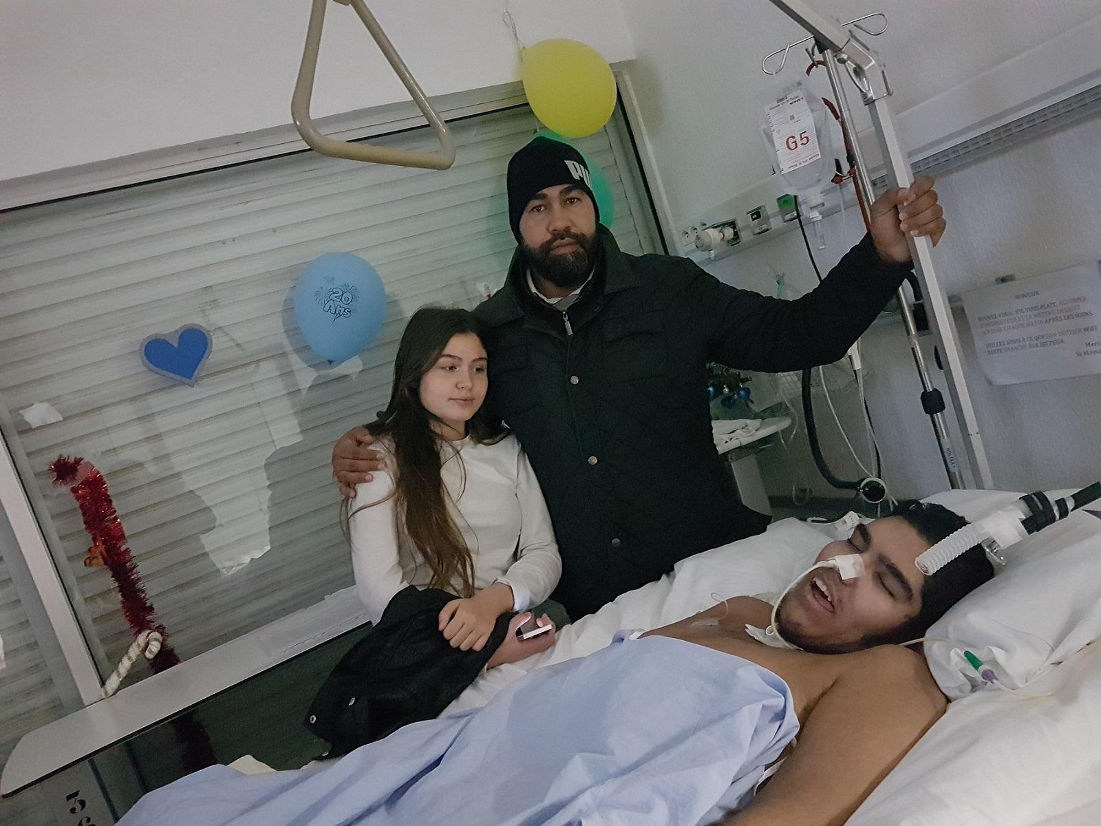 Depuis son opération contre l’obésité, mon fils est paralysé