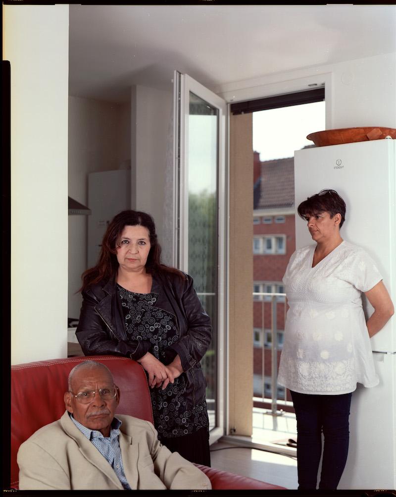 De gauche à droite : M Ounas, Malika Azzaz, Hadda Ounas