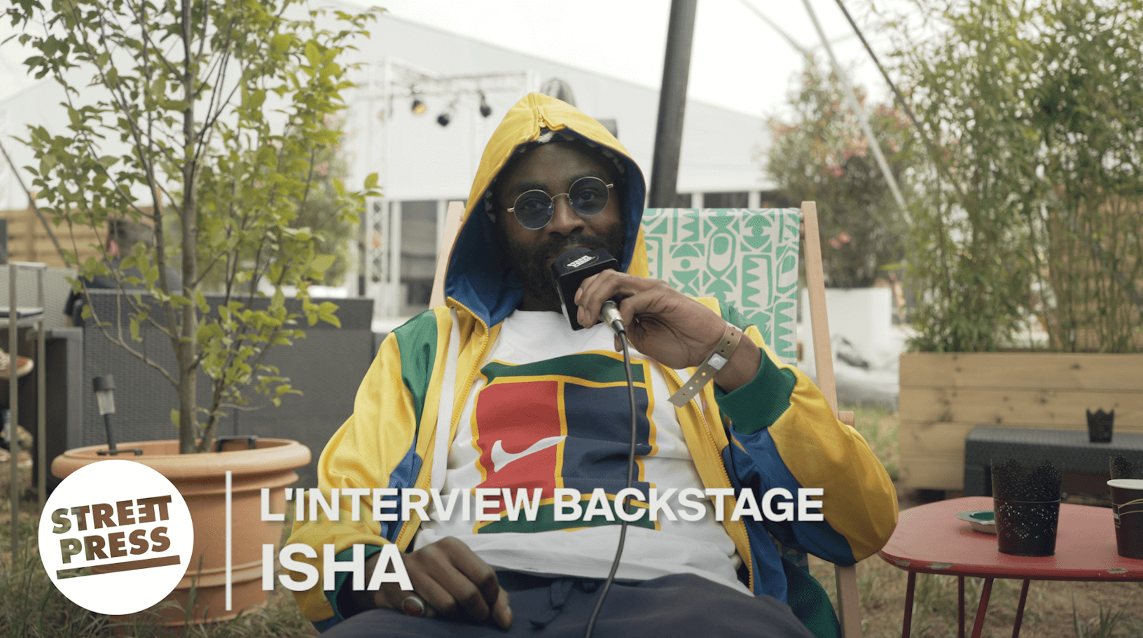 L'interview Backstage de ISHA 