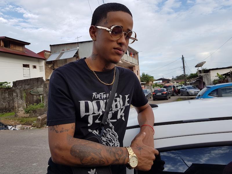 Dans les rues du Village Chinois.