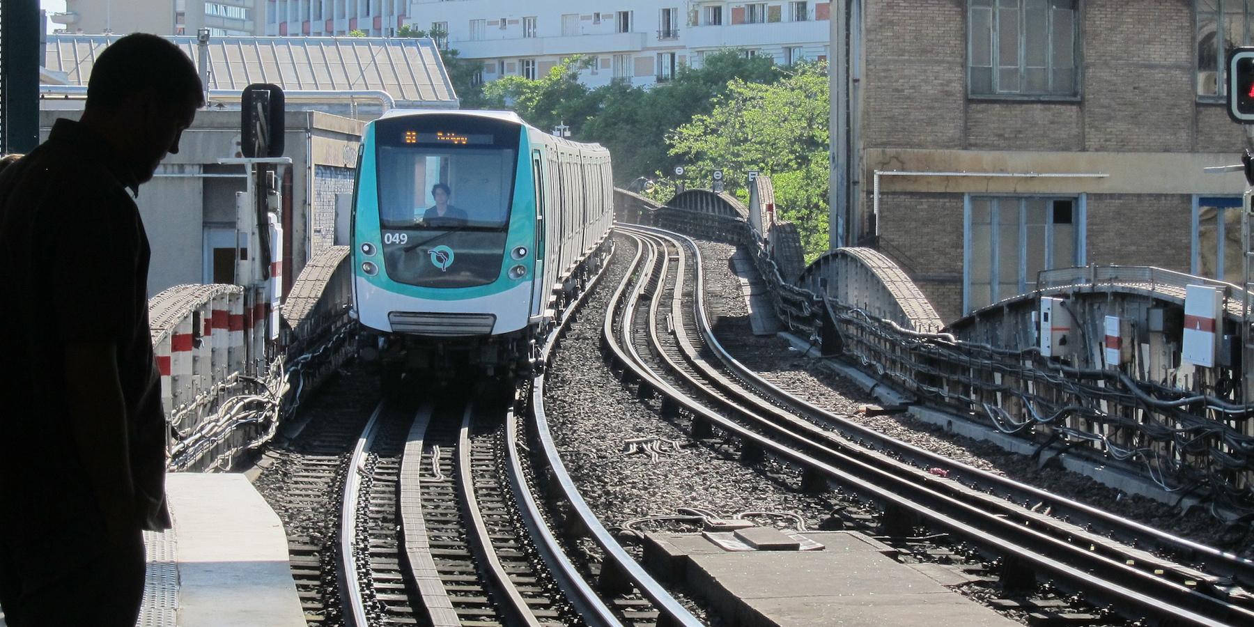 Au procès de Sarah, harcelée par l’un de ses collègues de la RATP 
