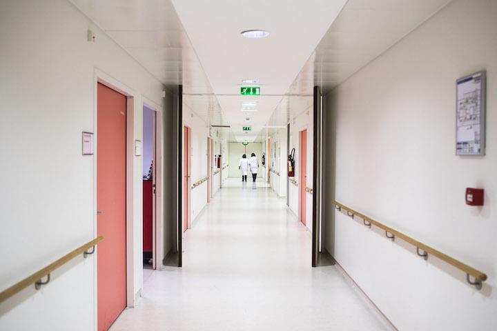 C'est par où la maternité 