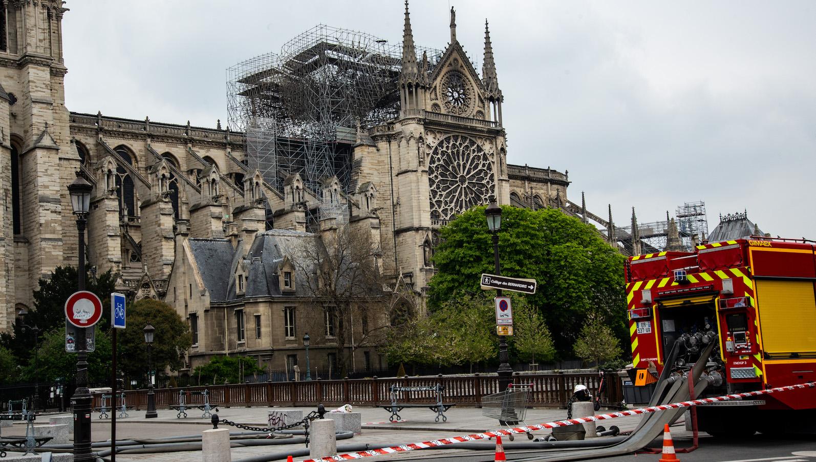 Notre-Dame : musulmans et juifs solidaires