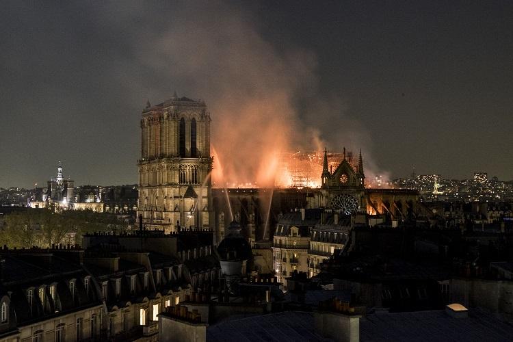 L'incendie de Notre-Dame