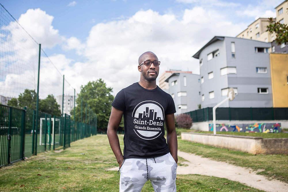 Bakary essaie de réunir différentes structures asso pour enrayer aux violences entre jeunes.