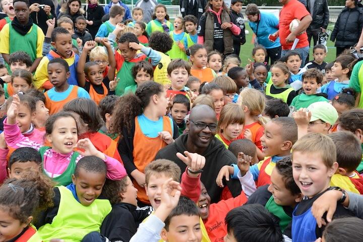 Lilian Thuram lors de l'inauguration du stade à son nom à Gennevilliers en 2012