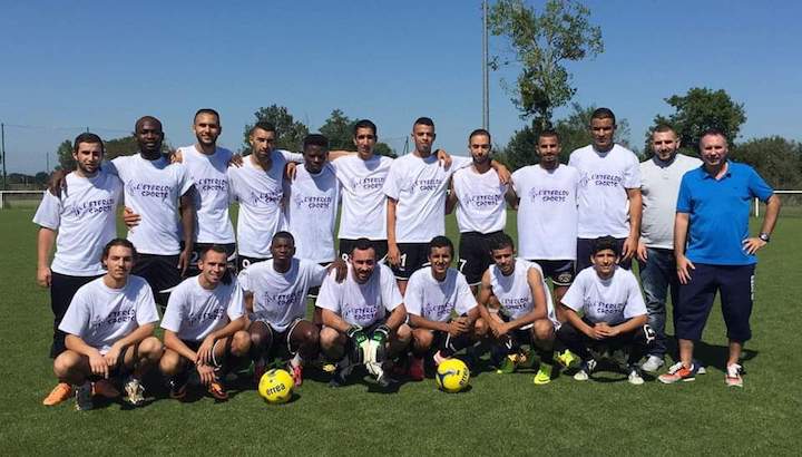 « Ça ne plaisait pas que ce soit un club métissé. Sur les 20 joueurs [en équipe première], deux ou trois étaient blancs 