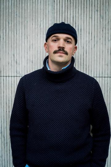 Olivier Tesquet est journaliste à Télérama et cartographie depuis dix ans les territoires de la surveillance.