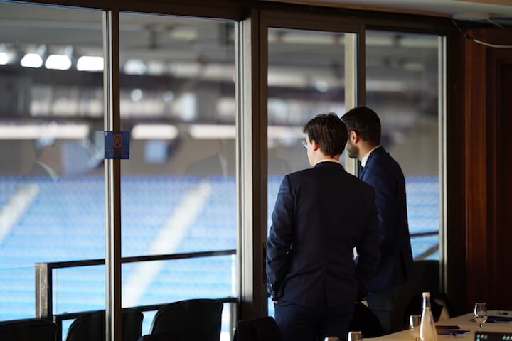 « On le sent, comme d’autres jeunes au gouvernement, ils ne veulent pas attendre dix ou vingt ans pour être aux responsabilités. 