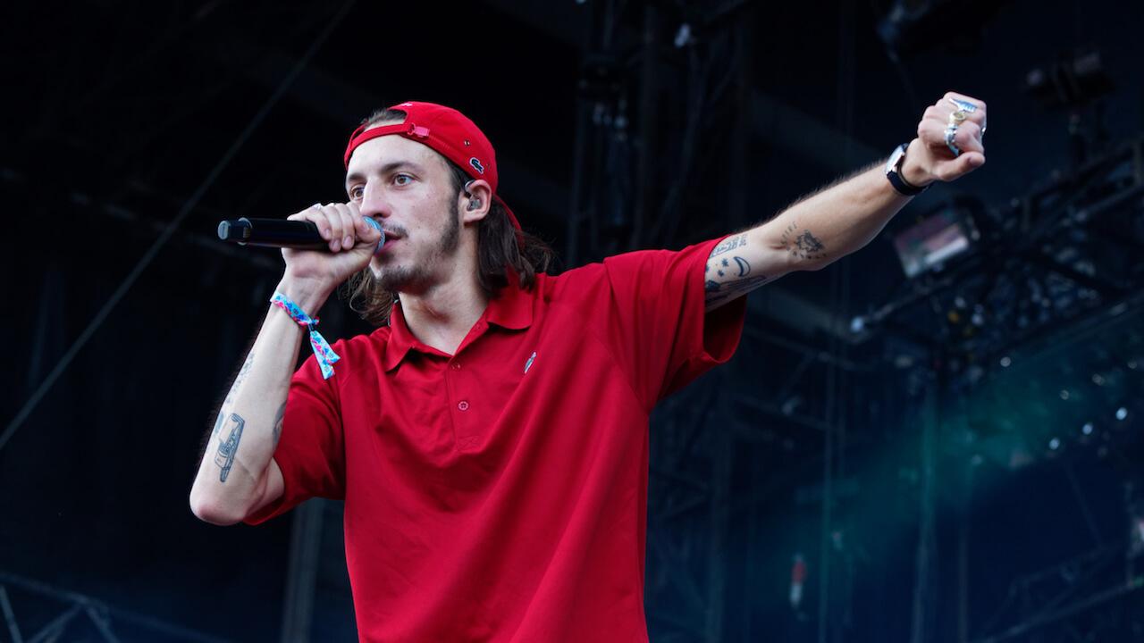 « Roméo Elvis m’a agressée sexuellement », la victime témoigne