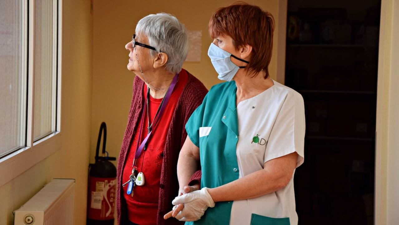 « Les aides à domicile ne sont pas considérées comme essentielles, on n’a pas d’importance »