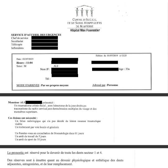 Lors de son passage aux urgences, les médecins détectent une entorse de la nuque et craignent que sa mâchoire soit endommagée.