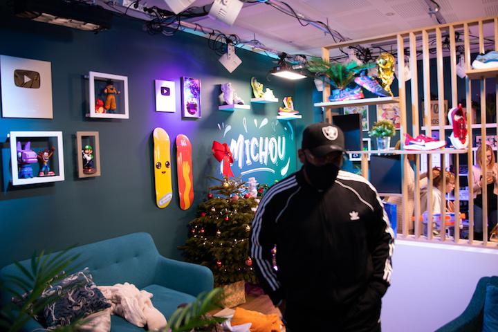 Babakam a récupéré l’ancien studio de Squeezie, youtubeur numéro un en France