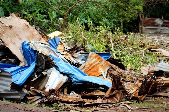 Le 16 février, les bangas – des cases en tôle – de 33 familles ont été rasés dans l'illégalité.