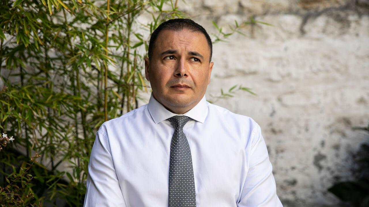 Le policier lanceur d’alerte Benmohamed menacé de sanctions pour avoir témoigné à l’Assemblée nationale