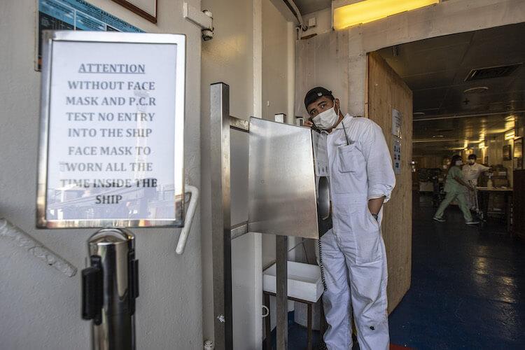 De longs mois loins de leurs familles