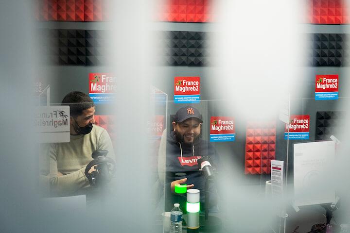 Anasse Kazib dans l'émission quotidienne Grand Forum sur France Maghreb 2