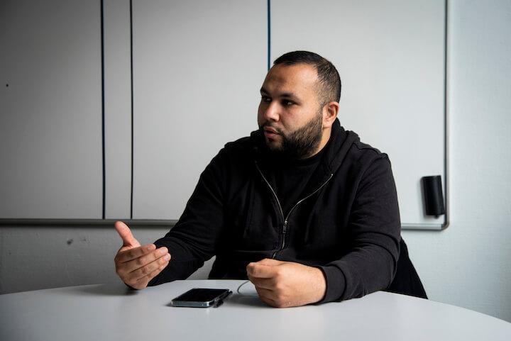 Anasse Kazib se propose comme candidat pour le Nouveau Parti anticapitaliste à l’élection présidentielle