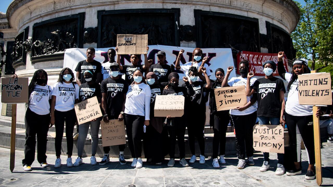 Pourquoi le vaccin fait flipper les Français