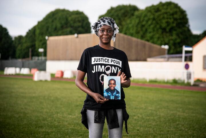 Pour Maïmouna, son neveu c'était « comme son fils ». Il a passé une partie importante de son enfance à jouer au foot sur ce stade de Roissy-en-France