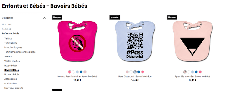 Sur le site marchand du Grand réveil, Julian Wolf vend plusieurs goodies, comme des bavoirs ou des bodies pour bébé.