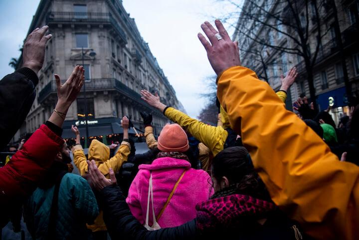 Selon Jeanne, le jour de l'action au musée Carnavalet le téléphone n’arrêtait pas de sonner. Mais depuis, les initiatives se font attendre et le collectif peinerait à rassembler