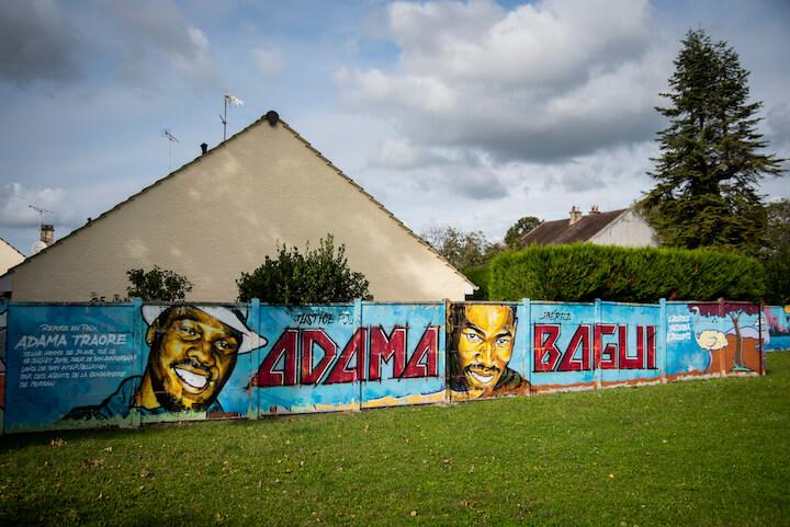 La fresque de Beaumont-sur-Oise représentant Adama et Bagui
