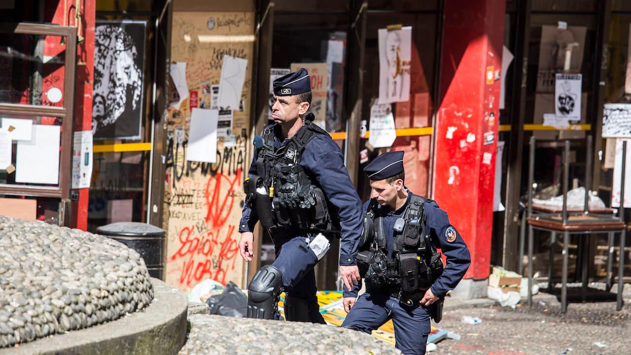 « Quand on commence à renoncer à des libertés, on ne revient pas en arrière »