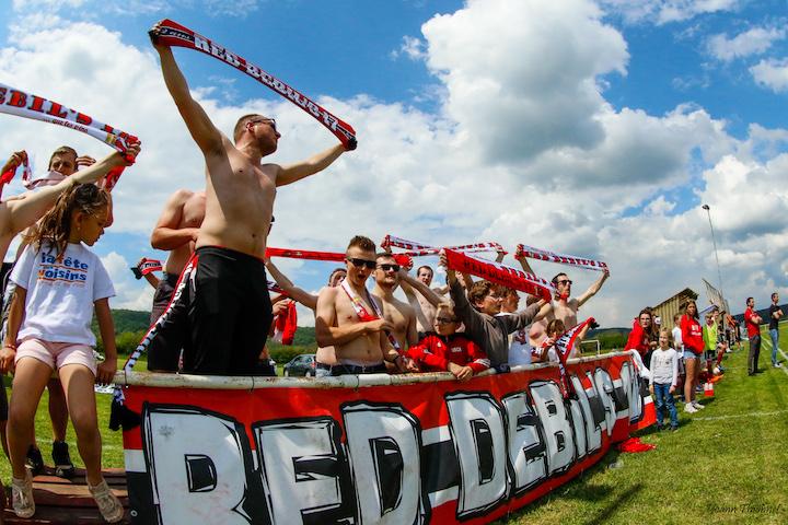 Les Red Debil's se sont créés en 2017 et soutiennent le club de l'US Crotenay Combe d'Ain, dans le Jura.