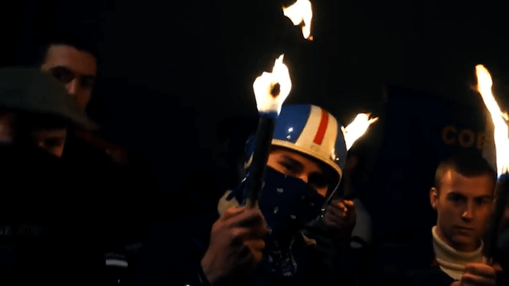 En 2016, selon une source dans la mouvance, Loïk Le Priol posait dans le clip du chanteur d’extrême droite Goldofaf, aux côtés d’Esteban Morillo, le skinhead responsable de la mort de Clément Méric.