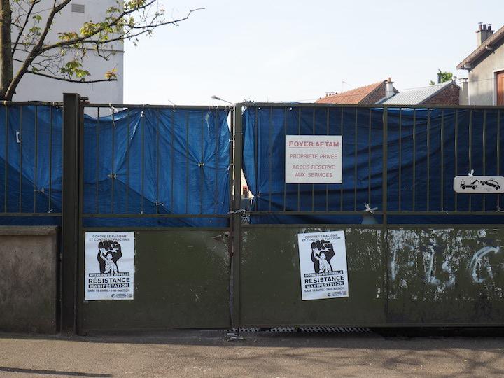 Sur 430 lits, plus de 1.000 personnes s’entasseraient dans chaque recoin du foyer Rochebrune de Montreuil.