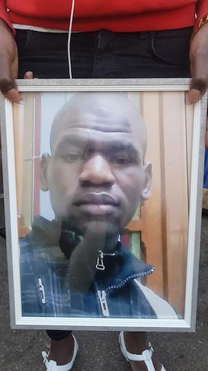 Chez les proches de Bary Keïta, on se souvient de sa sagesse et des plats qu'il préparait généreusement pour tous.