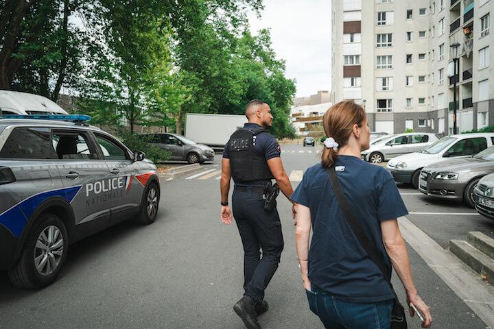 La responsable de la presse a suivi StreetPress durant tout le reportage