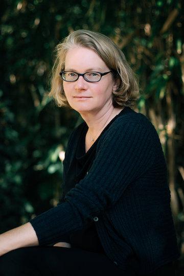 La journaliste franco-finlandaise Taina Tervonen a fait une partie de sa scolarité au Sénégal