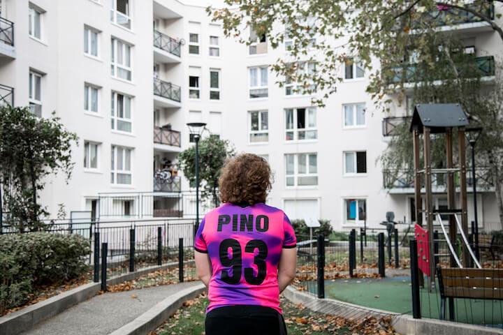 Nassim a du mal à trouver les mots pour parler de son petit frère