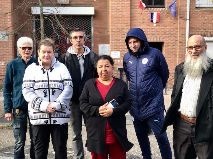 Il y a quatre mois, le collectif Non à la démolition de l'Alma-gare est né. Ce groupe d’habitants en colère voudrait participer à la refonte de son quartier et retrouver des conditions de vie décentes