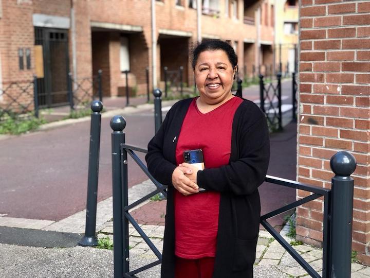 Nacira habite depuis 36 ans dans une petite maison du coin