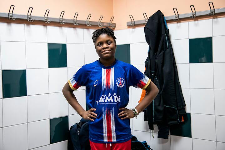 Hawa avant son entrainement de dodgeball