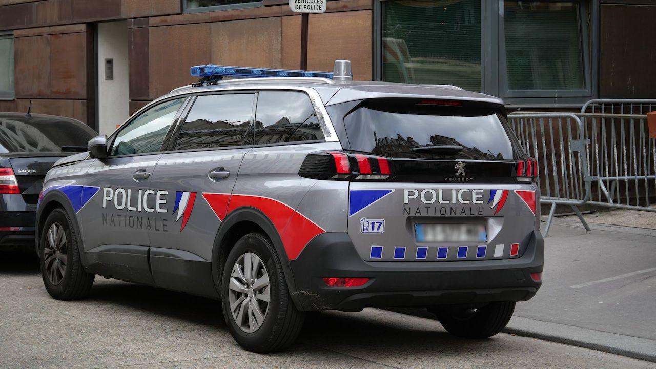 Un policier condamné pour avoir étranglé une femme enceinte 