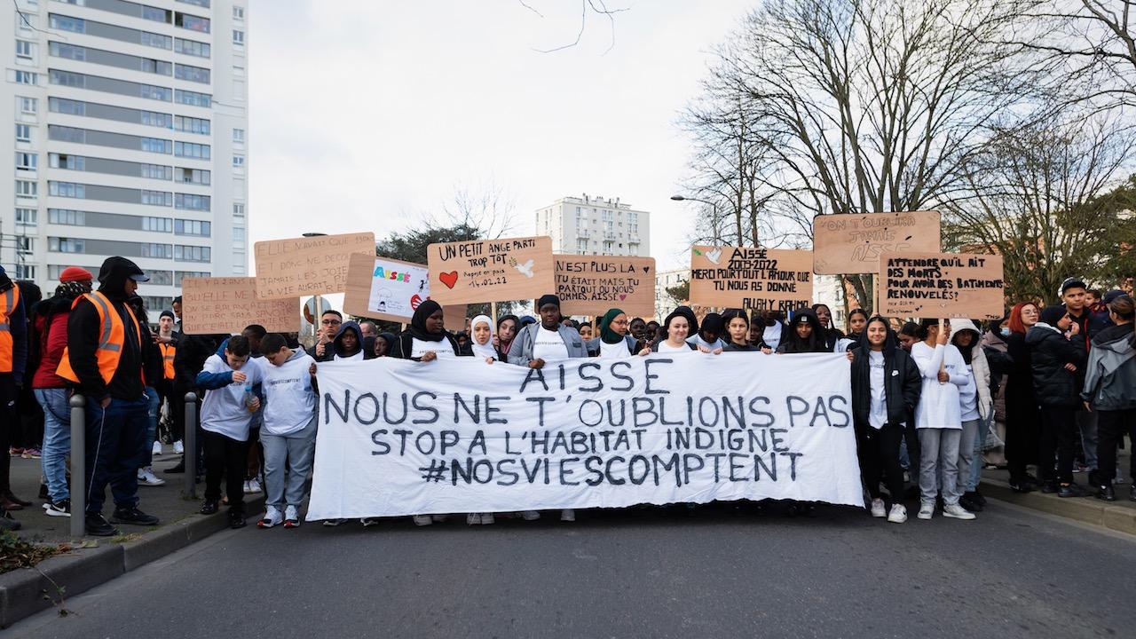 Aissé, 13 ans, morte à cause du mal-logement