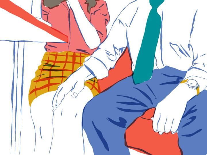 Entre 2017 et 2018, Audrey est à une table lors d’une pause café lorsque Michel G. caresse sa cuisse « sans la regarder ni lui parler à quelques centimètres du sexe »