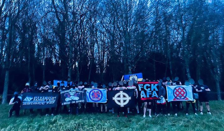 Le Gud Paris s'entraîne au combat avec leurs potes de Luminis, de la « Division Martel » et les Versaillais d’Auctorum. Au total mi-janvier, une grosse quarantaine de néofascistes survitaminés et adeptes du coup de poing.