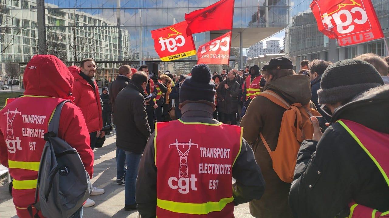 Procès des salariés de RTE : un rapport accable l’entreprise et sa réaction « totalement disproportionnée »