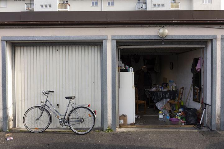 Les familles qui vivaient dans des garages de Strasbourg ont pu être enfin relogées