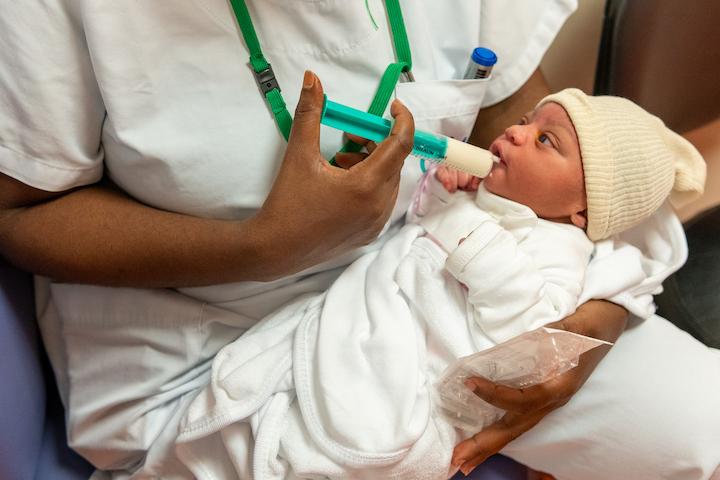 En 2021, l’hôpital a affiché un taux de renouvellement du personnel médical qui a atteint les 209%. Autrement dit, deux équipes entières ont successivement jeté l’éponge en un an