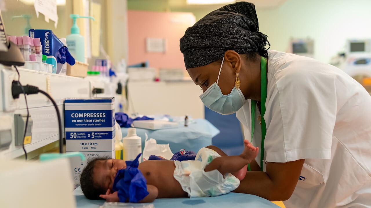 Pourquoi le vaccin fait flipper les Français